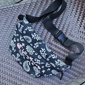 Champion Black and White Paisley Fanny Pack
